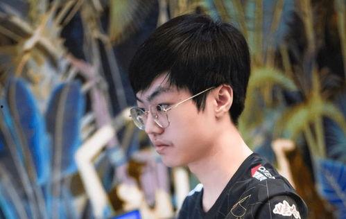 涵艺爆料四选一视频完整版,四选一视频完整版揭秘,真相大白! 第1张 涵艺爆料四选一视频完整版,四选一视频完整版揭秘,真相大白! 第1张